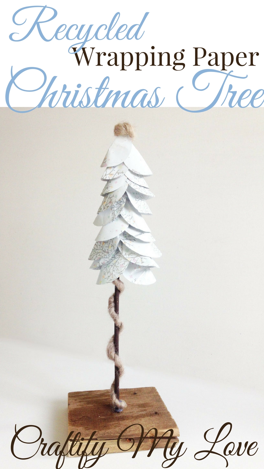 DIY Recycled Wrapping Paper Christmas Tree | #papercrafts #christmasdecorations #diychristmasdecor #reclaimedwood #recycling #upcycling #recycledwrappingpaper