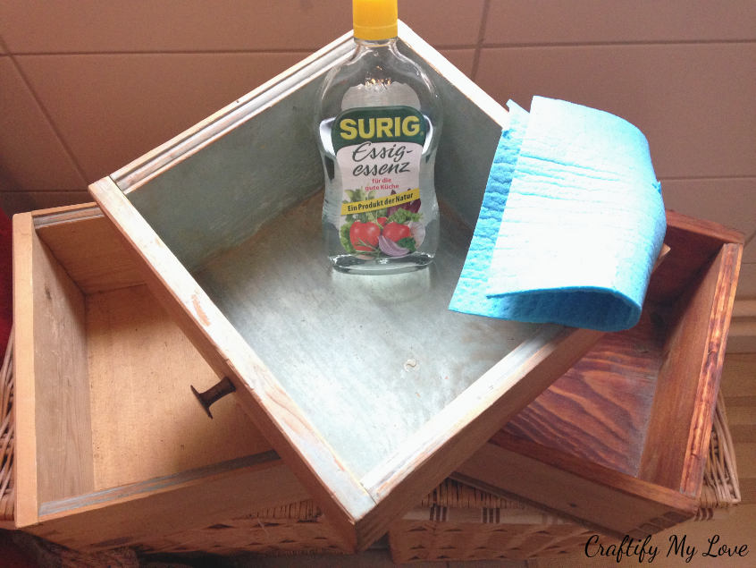 cleaning old drawers thoroughly with vinegar for up cycling project diy decor organization idea