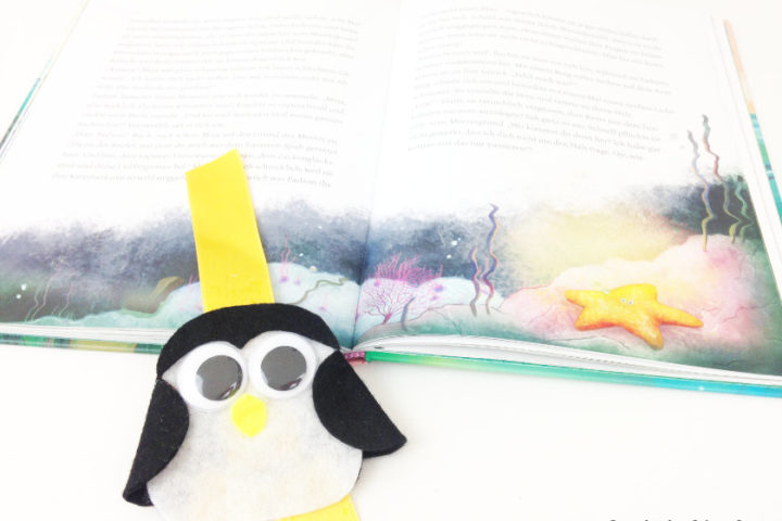 how to make summer reading more fun? DIY this fun felt bookmark with your kids
