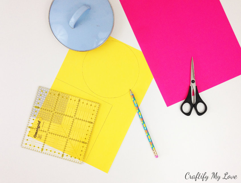 trace a circle and square on your crafting paper using templates for this fun butterfly craft