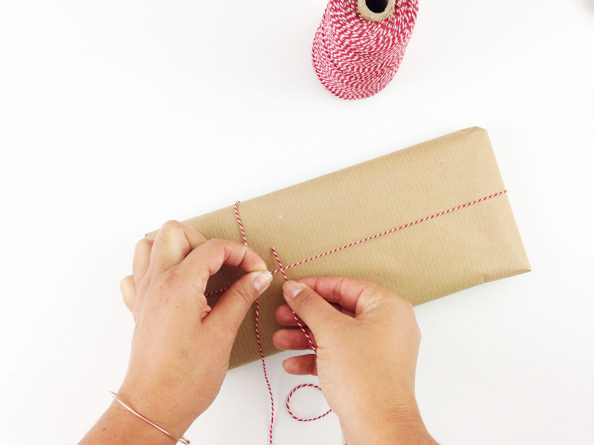 bakers twine gift wrapping idea