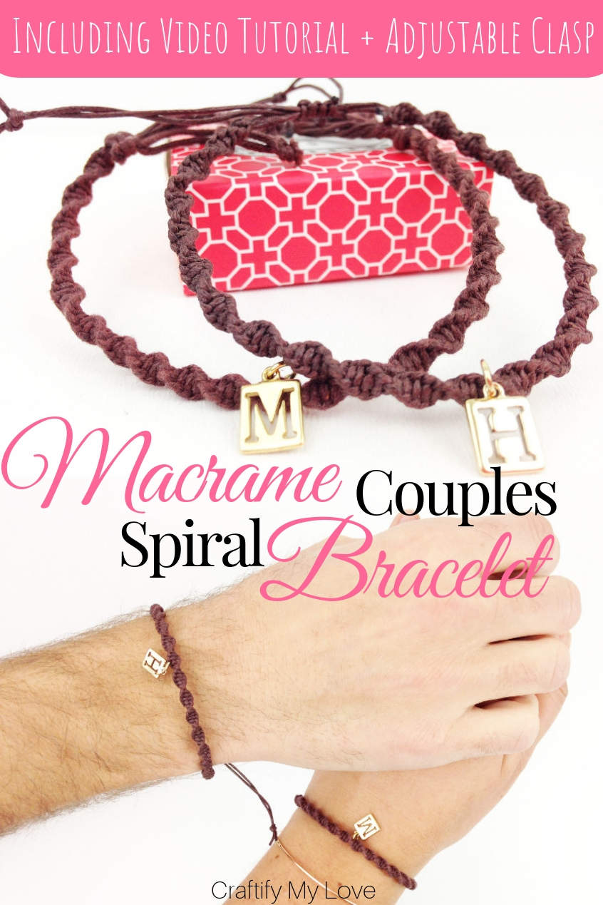 If you click through this link you'll find an easy step-by-step video tutorial that will teach you how to make a macrame couples bracelet in a natural spiral form. You can add a charm and will be able to DIY an adjustable sliding knot clasp. #craftifymylove #macrame #Makrame #bracelet #Armband #diyjewelry #couplesbracelet #valentinesday #DIYgiftidea