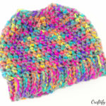 30 minutes super simple messy bun hat or ponytail hat free crocheting pattern