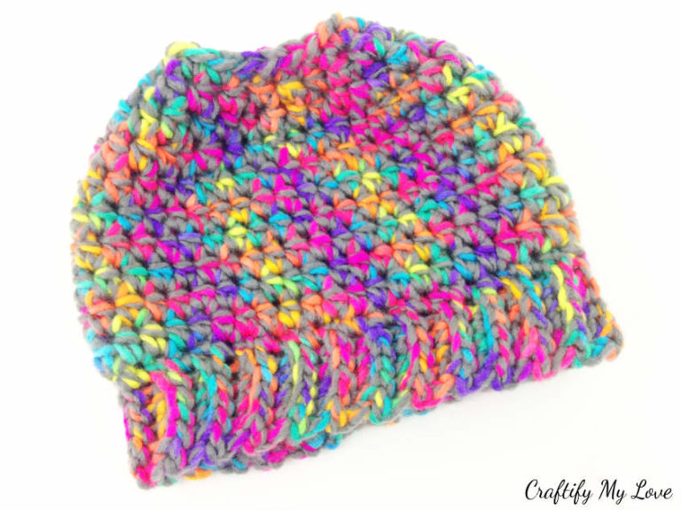 Messy Bun Hat - Free Crochet Pattern | Craftify My Love